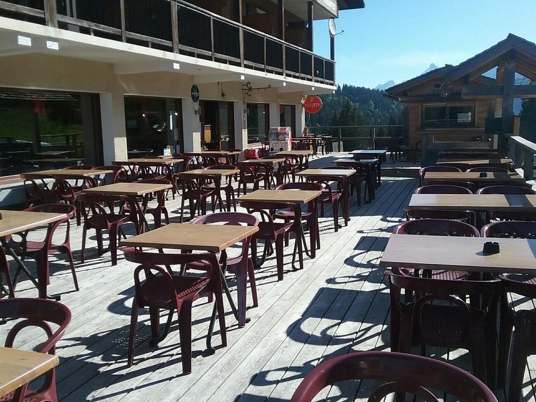 Hotel Restaurant Les Rosieres Manigod Esterno foto